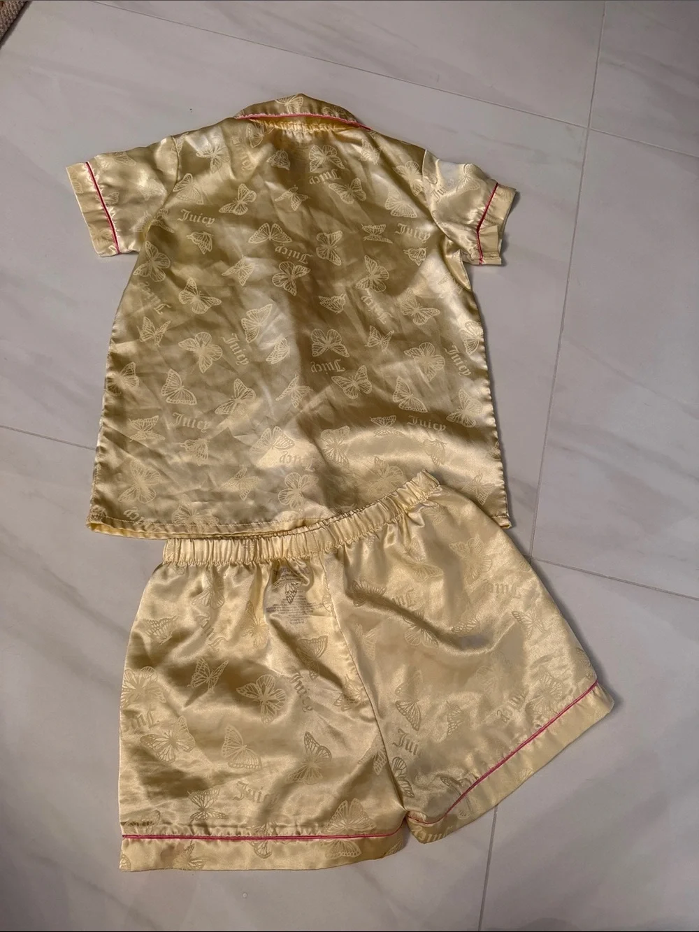 Juicy Couture Pale Yellow Satin Butterfly-Print Kids Pajama Set with Pink trim